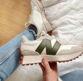 New Balance 327 Green Khaki Off White