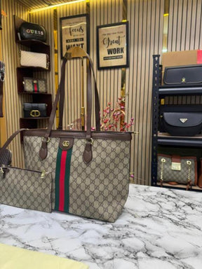 GUCCI  GG  SUPREME  WITH  MATCHING  WALLET  AND  DUST  BAG  (BROWN)