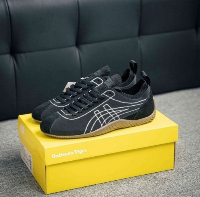 Onitsuka Tiger "Sclaw Black White" #228