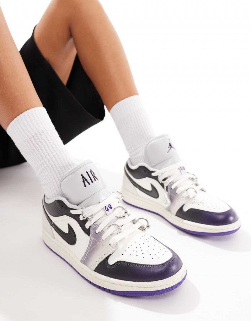 Nike Air Jordan Retro 1 Low Punk Rock 779