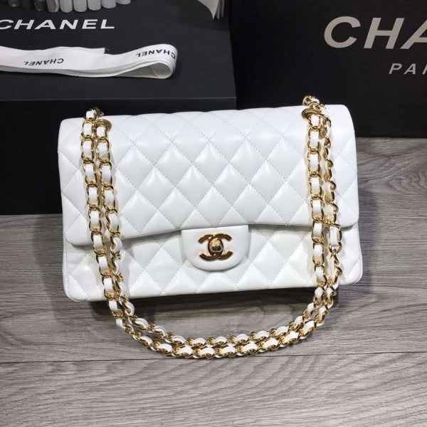 Chanel  jumbo  shoulder  bag  with  og  box(1119 white)