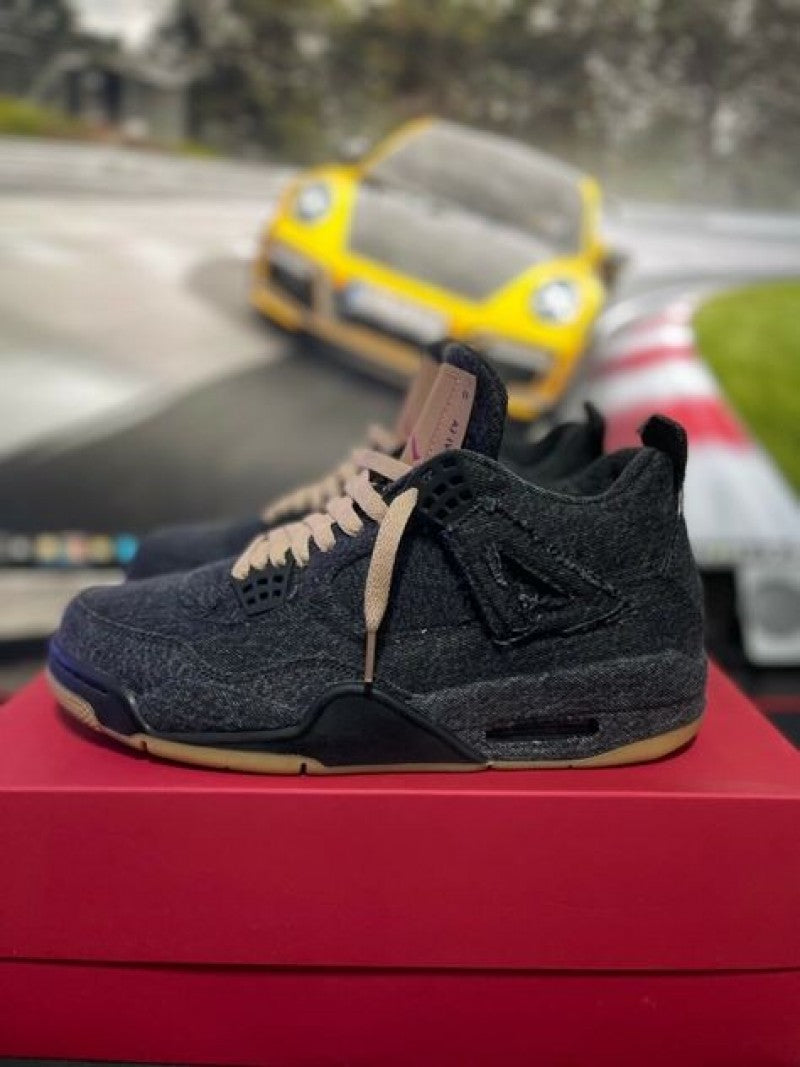 Air JORDAN RETRO 4 LEVIS