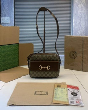 Gucci  Mini  Bag  with  Interlocking  GWhere  Elegance  Meets  Petite  Glamour  dubble  Box  packing  carrybag  1871