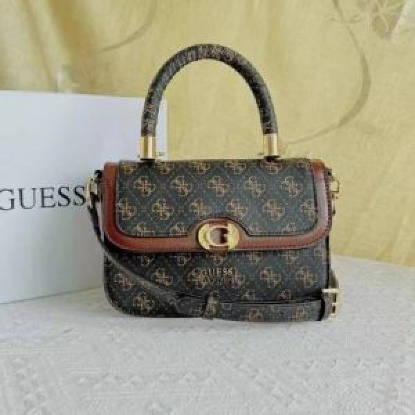 GUESS  Womens  Ginevra  Shoulder  Bag  with  box  2071