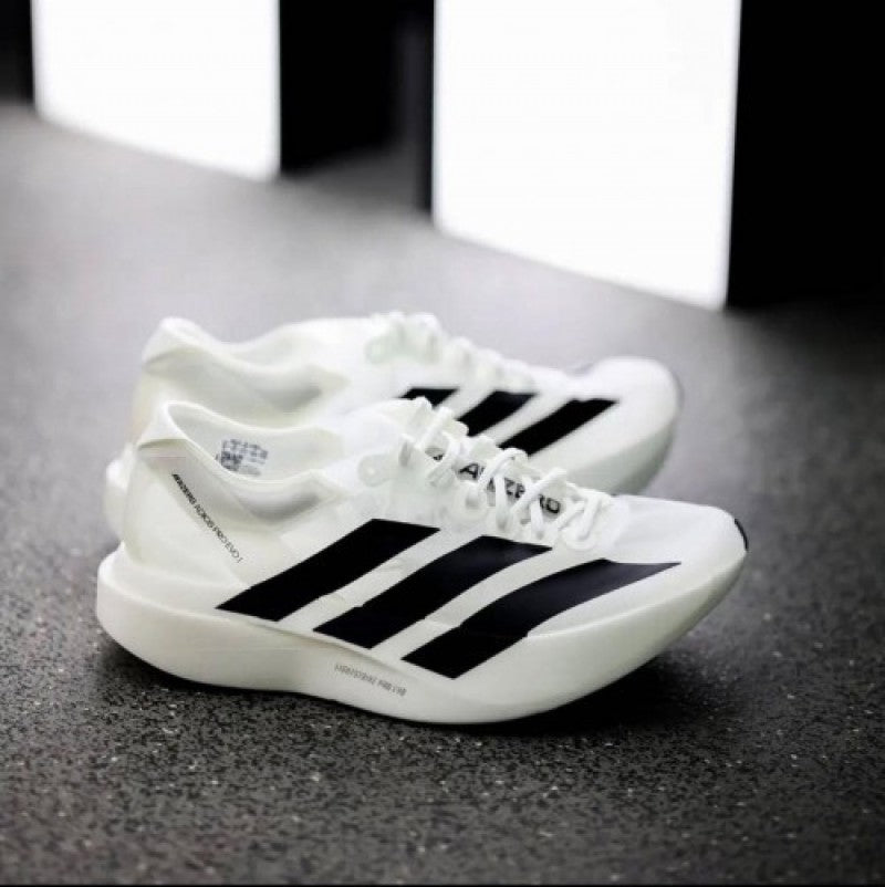 S adizero evo sl core white black