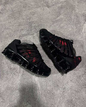 Airmax shox TL Black Red Thermal colour change