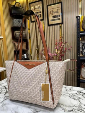 MICHAEL  KORS WHITNEY SIGNATURE SHOULDER BAG WITH DUST BAG PREMIUM QUALITY (BIEGE BROWN)