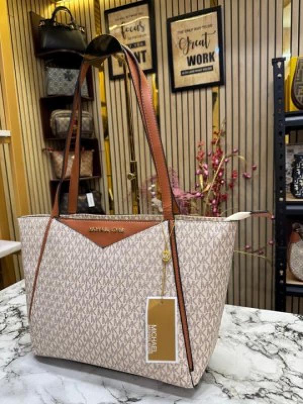 MICHAEL  KORS WHITNEY SIGNATURE SHOULDER BAG WITH DUST BAG PREMIUM QUALITY (BIEGE BROWN)