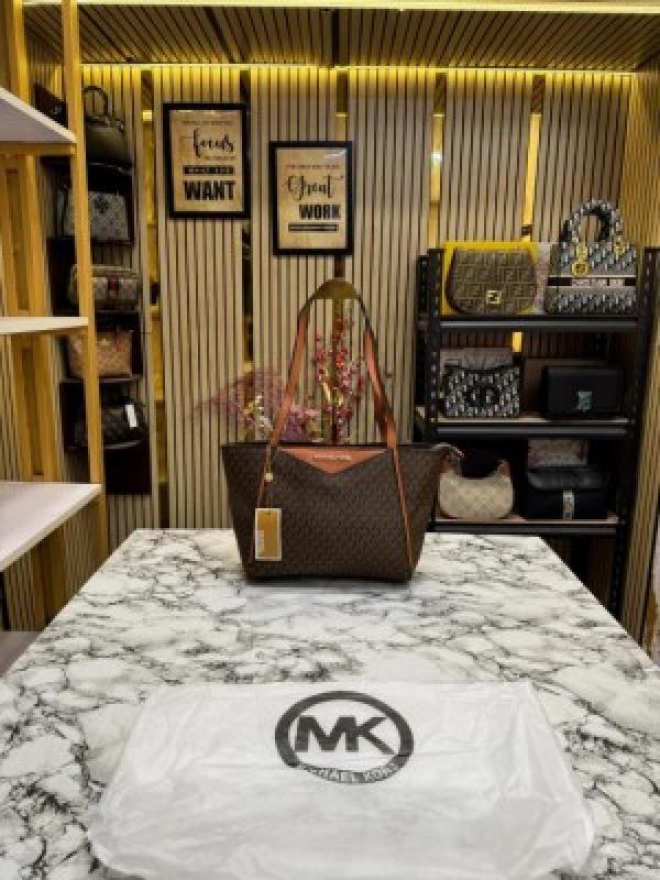 MICHAEL  KORS WHITNEY SIGNATURE SHOULDER BAG WITH DUST BAG PREMIUM QUALITY (COFFEE BROWN)