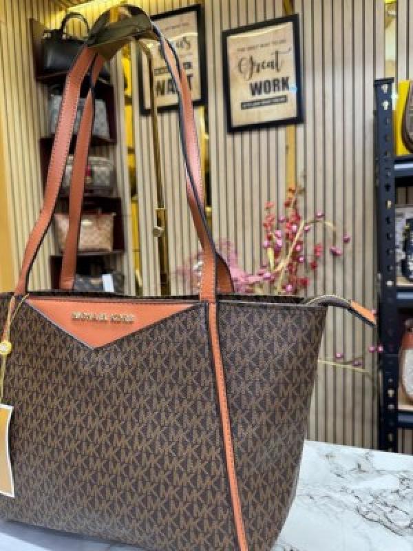 MICHAEL  KORS WHITNEY SIGNATURE SHOULDER BAG WITH DUST BAG PREMIUM QUALITY (COFFEE BROWN)