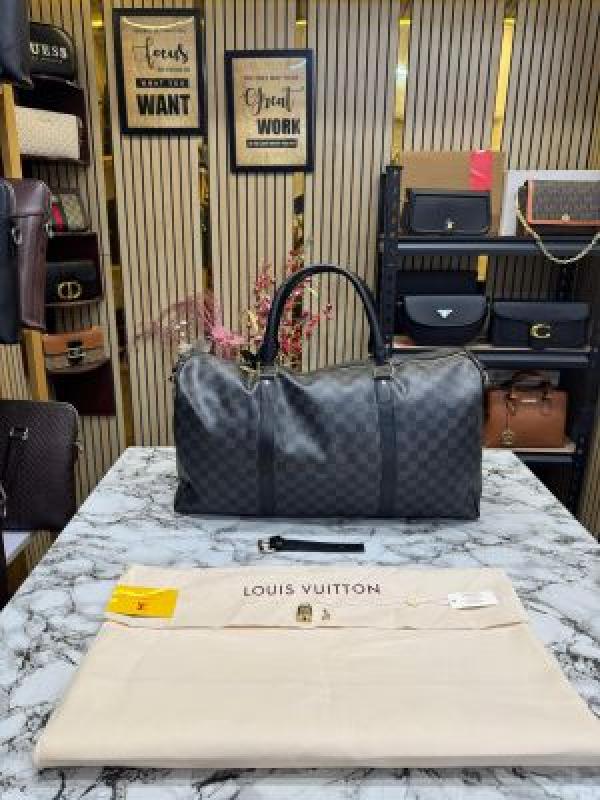 Louis  Vuitton Premium Quality Keepall Duffle Bag With Dust Bag (black checks)