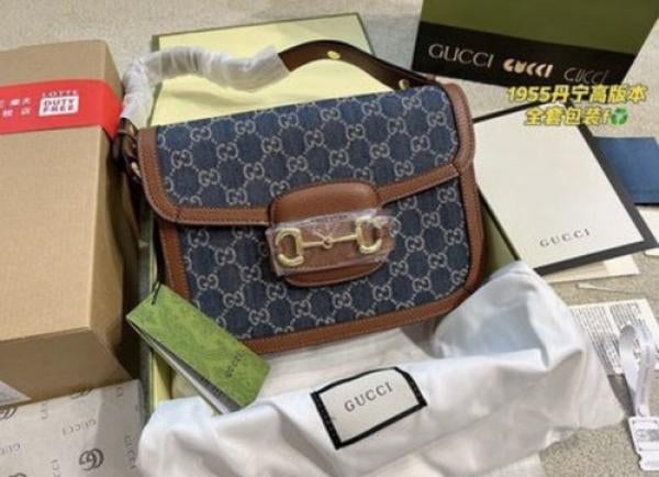 Gucc  I horsebit 1955 small shoulder bag 402