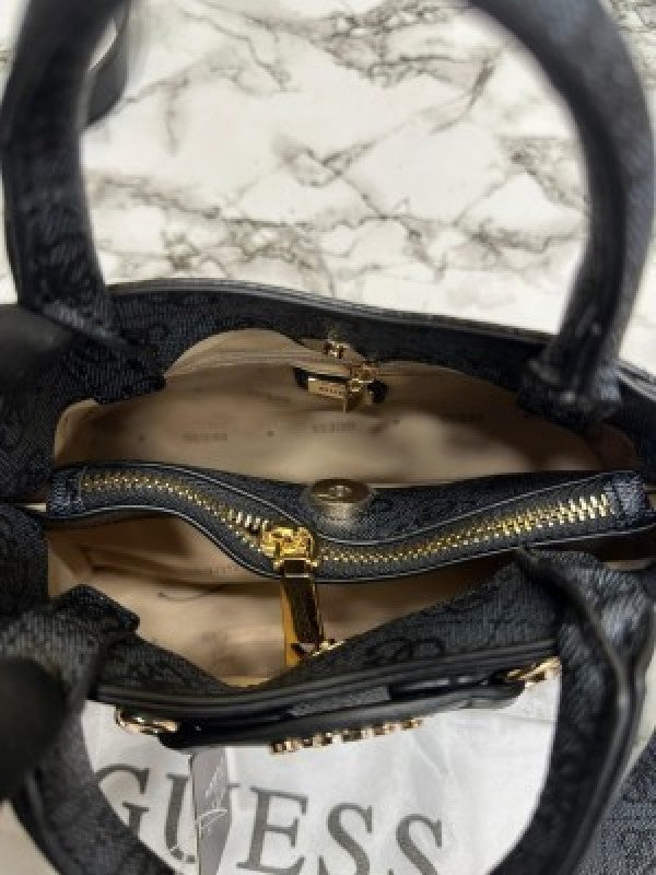 GUESS QUATTRO G LUXURY SATHCHEL HANDBAG WITH OG BOX AND DUST BAG PREMIUM QUALITY (BLACK)