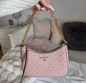 Michael  Kors  Jet Set Charm Small Logo Pochette Bag ( Box Dust Bag) 1828