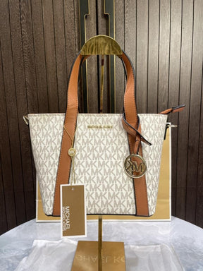 Michael  kors Pratt Small Signature Logo Tote Bag with carry bag 537