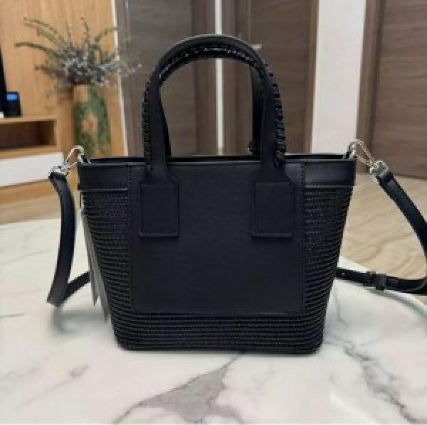 KARL  LAGERFELD  LEATHER  STRUCTURED  HANDHELD  BAG  5123