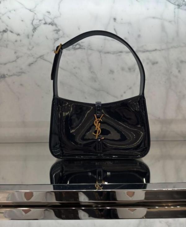 Ysl Saint Laurent Black Leather Shoulder Bag With OG Box & Dust Bag 903 2 Black