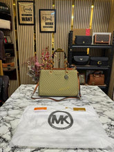 Michael  Kors Cynthia Signature Satchel Bag With Dust Bag (Apricot)