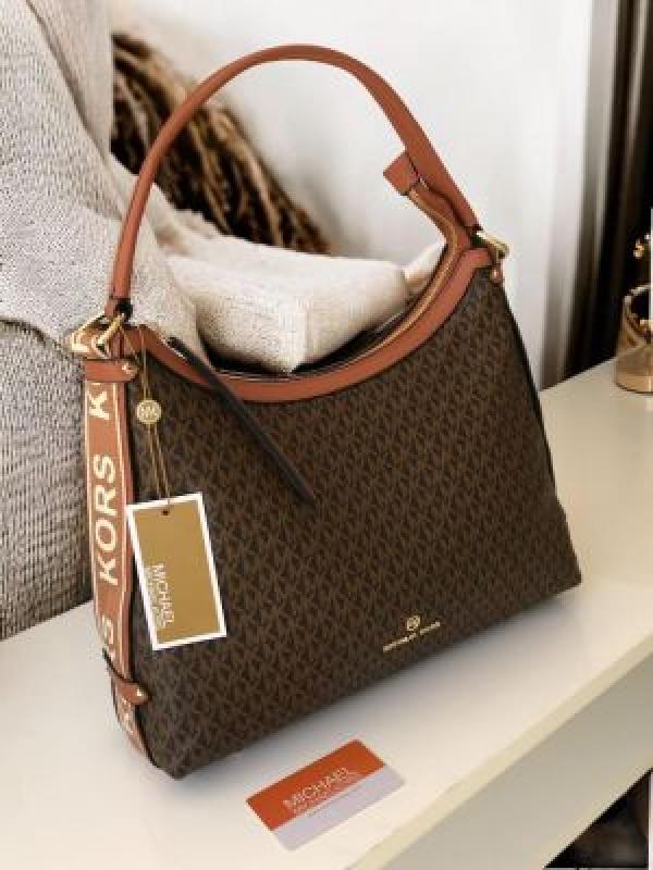 Michael  kors  hobo bag premium quality with dust cover 5404