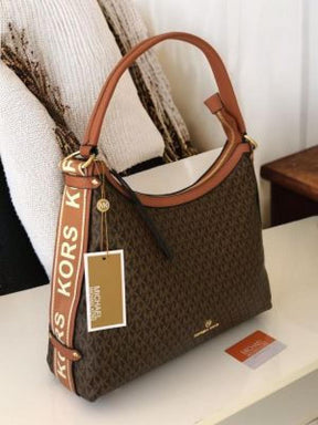 Michael  kors  hobo bag premium quality with dust cover 5404
