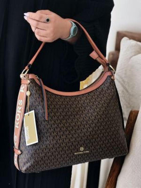 Michael  kors  hobo bag premium quality with dust cover 5404