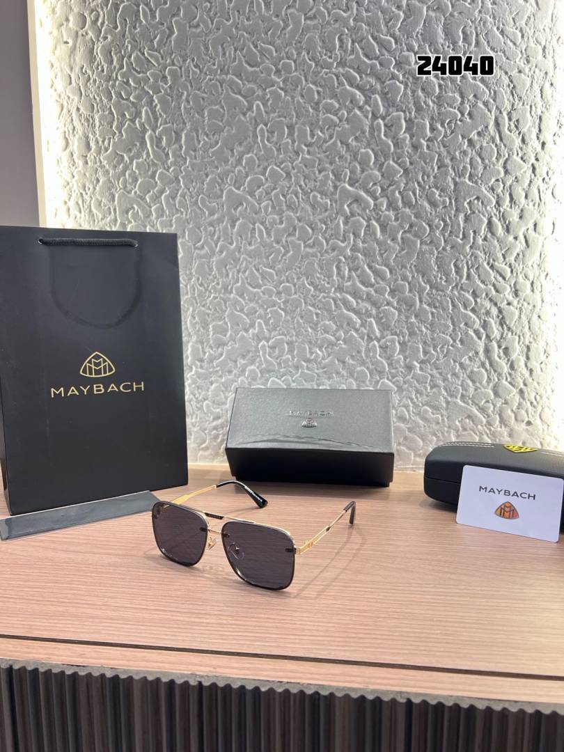 Maybach 24040 Black Gold