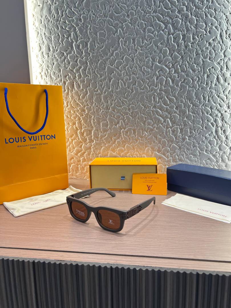 Louis Vuittion 2529 brown