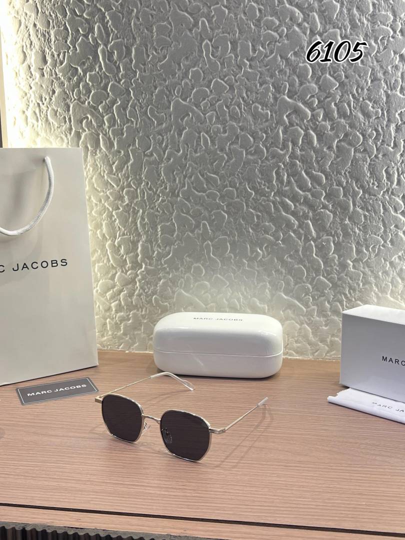 Marc jacobs 6105 Black silver