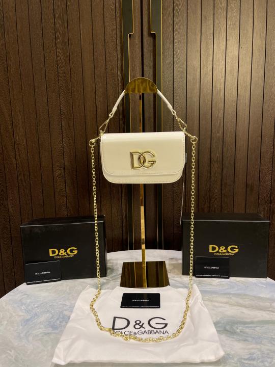 dolce & gabana handbag with extra chain with box 509