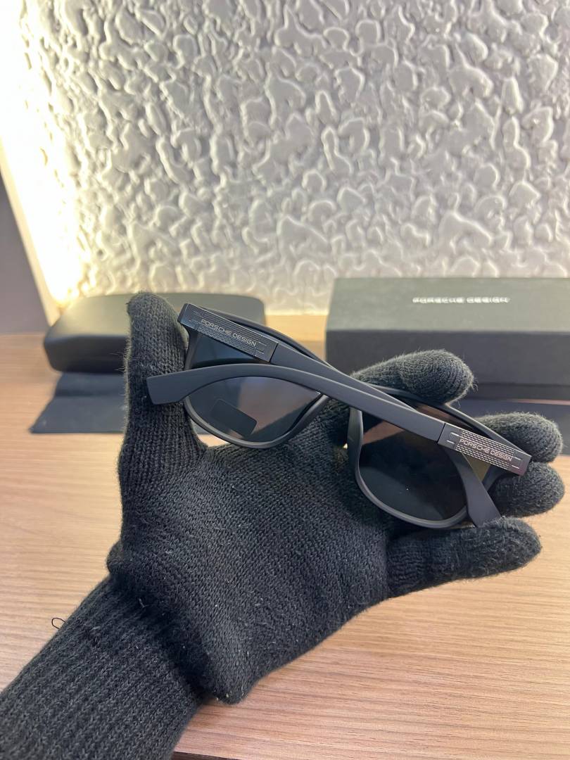 Porsche 8801 Black