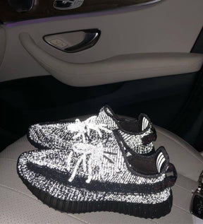 Adidass Yeezy 350 V2 Black Full Reflective Semi UA