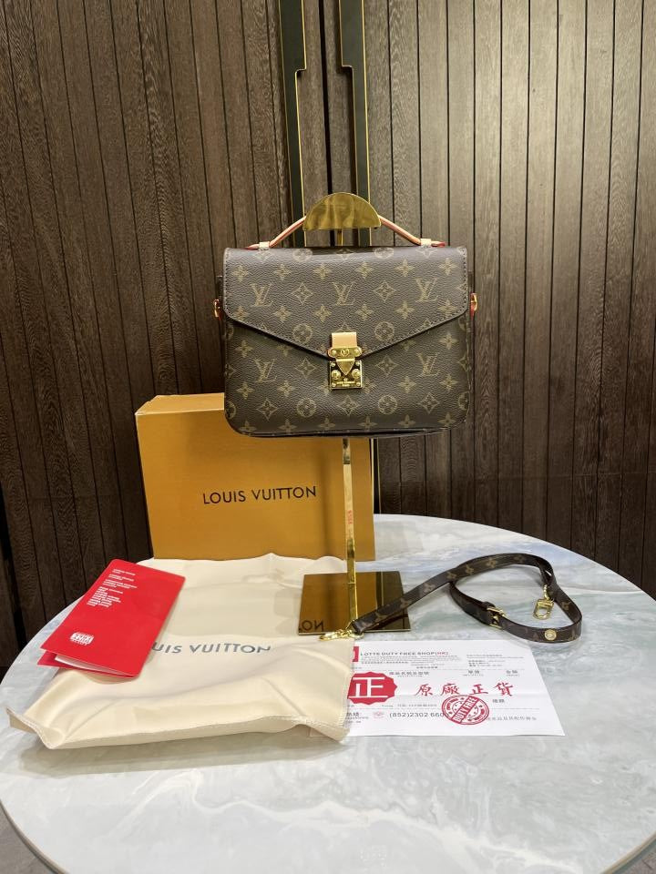Louis  vuitton Pochette Mtis with hk Bill and magnet box 540