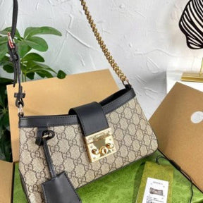 Gucci  padlock  premium  quality  with  og  box  5149