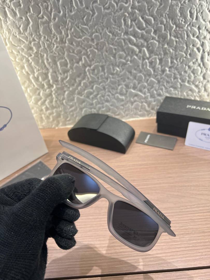 Prad 2124 water grey