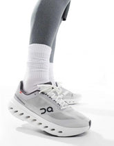 On Running Cloudsurfer Next Glacier Whit