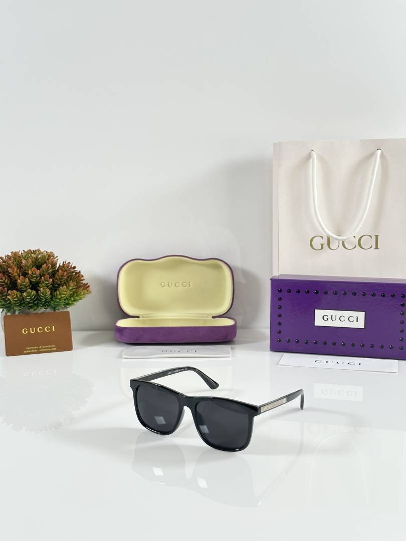 Gucci 0381 Shine Black
