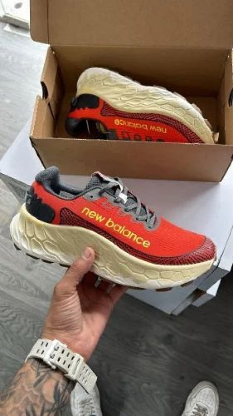 new balanc e Fresh Foam X More Trail V3 Orange