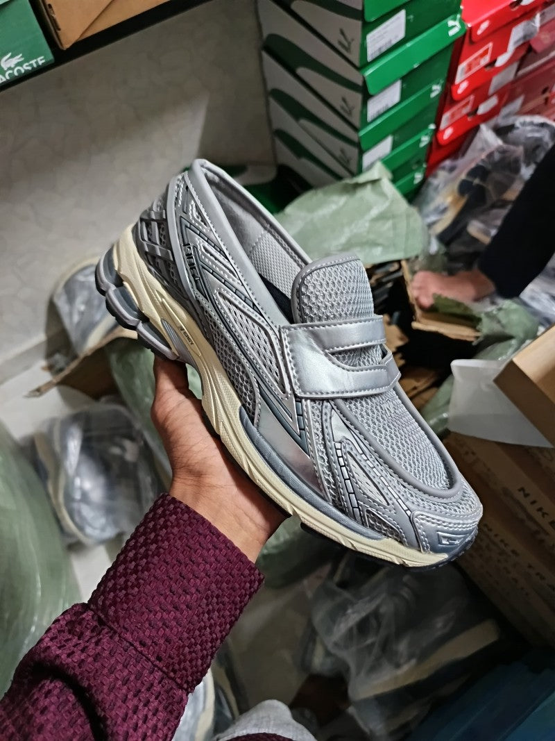 New Balance 1906L metallic silver 235
