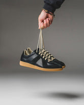 MAISON MARGIELA Replica Sneakers Black 421