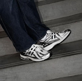 New Balance 1906r Silver Black