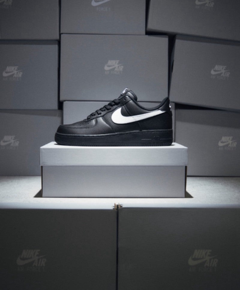 E Airforce 1 07 black white men s shoes