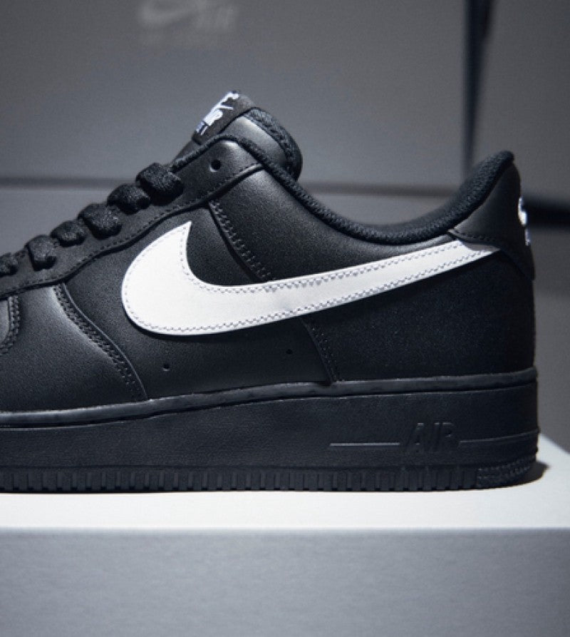 E Airforce 1 07 black white men s shoes