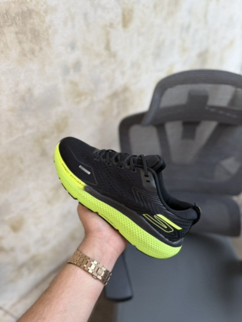 skecher Go run arch fit ride 11 black green