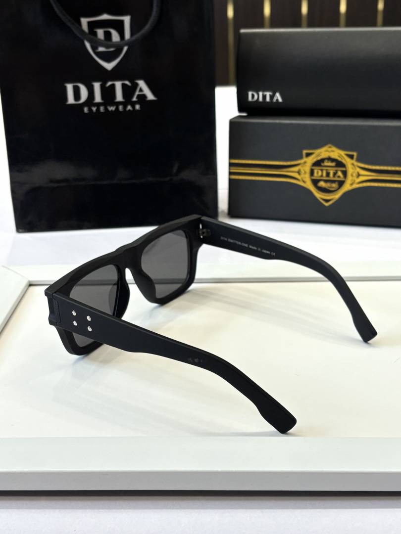 Dita 0125 blk