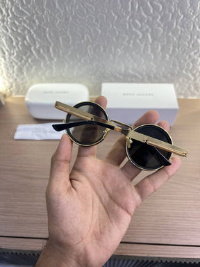 Marc Jacobs daynight changeable glass
