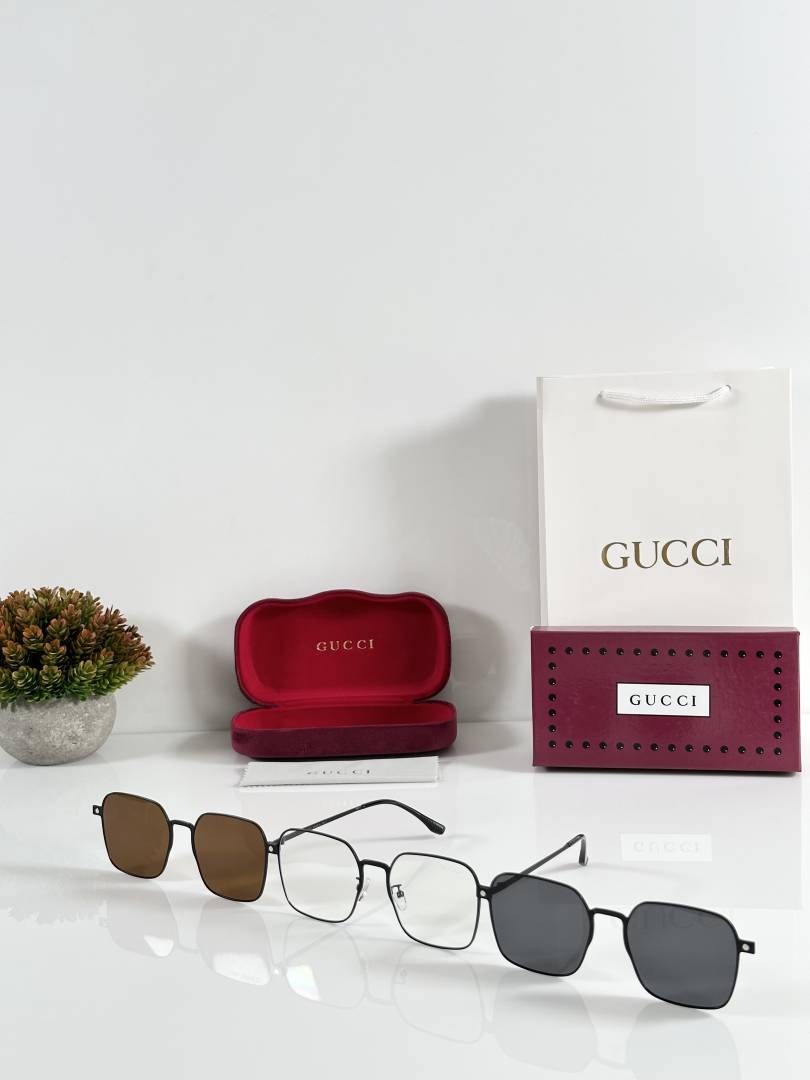 Gucci 1016 Attachment Black White Black Brown