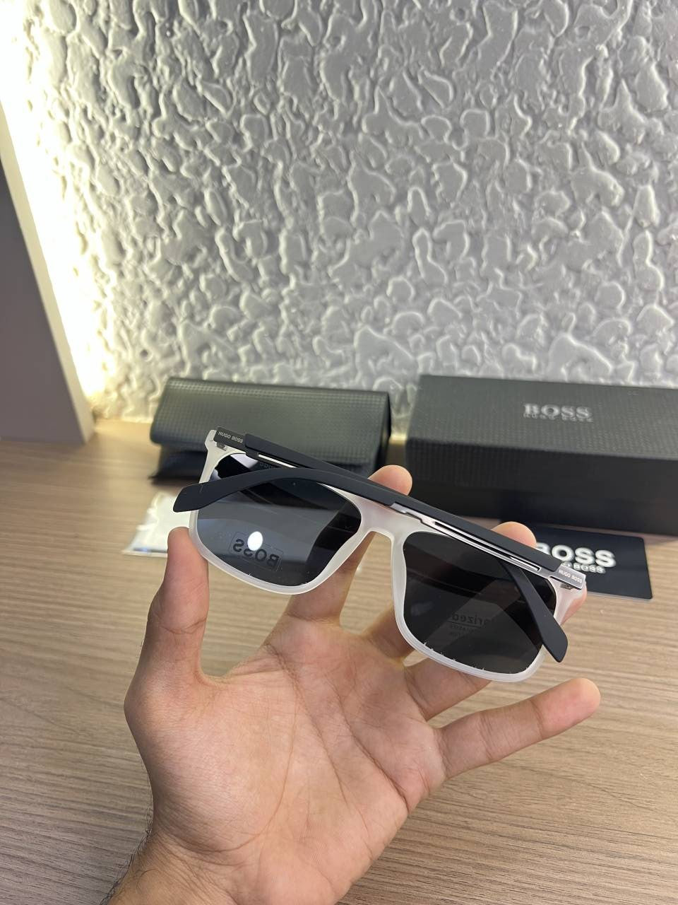 Hugo boss 25503 grey black