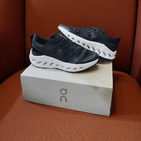 On Cloudleap Black White