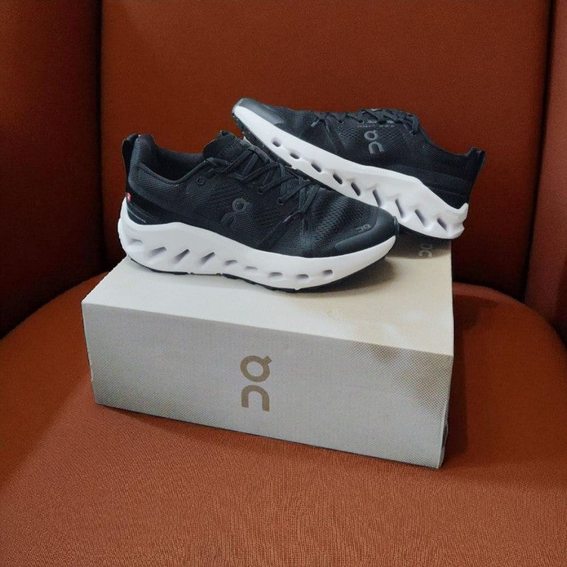 On Cloudleap Black White