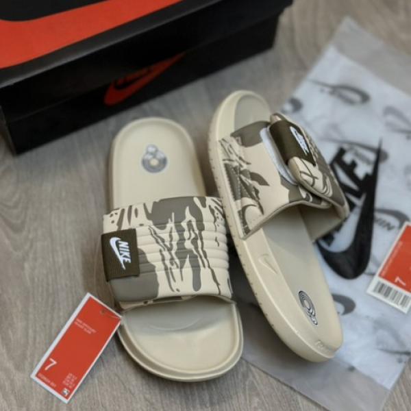 155 Nike offcourt Camo Beige Flipflop